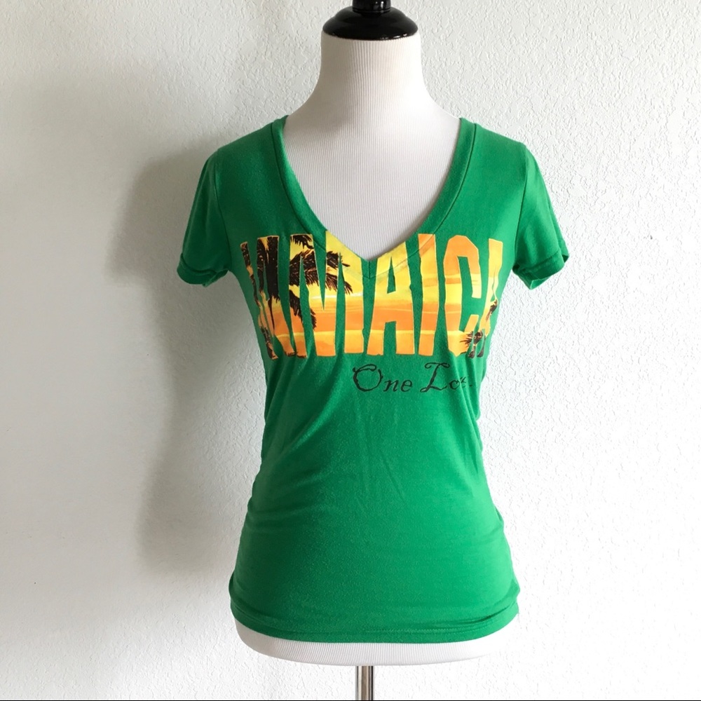Jamaica medium green graphic tee
